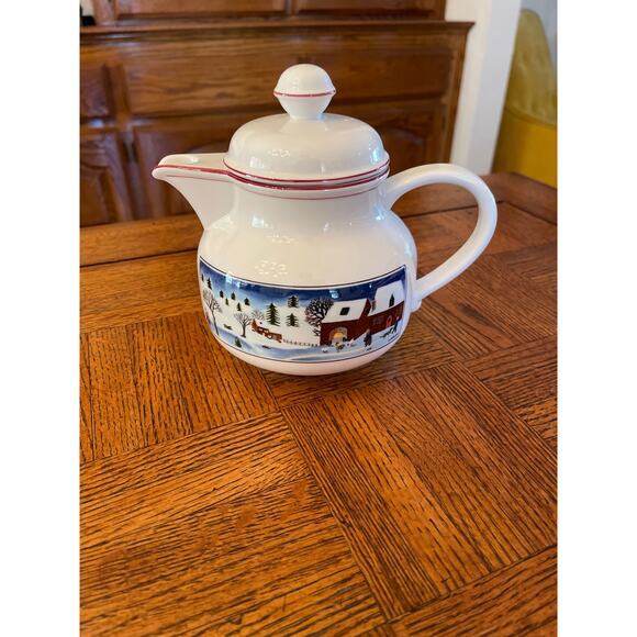 VILLEROY & BOCH NAIF CHRISTMAS 3 CUP 6 3/8" TEAPOT & LID - Picture 1 of 6